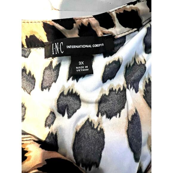 INC women’s 3X Animal Print stretchy Gold-tone
Zipper Y2K GypsyGoth Tunic - Picture 6 of 8